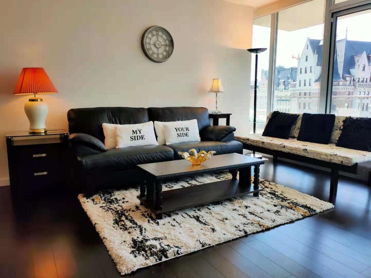 Apartemen Waterfalls - In Falls Downtown With Pool Victoria